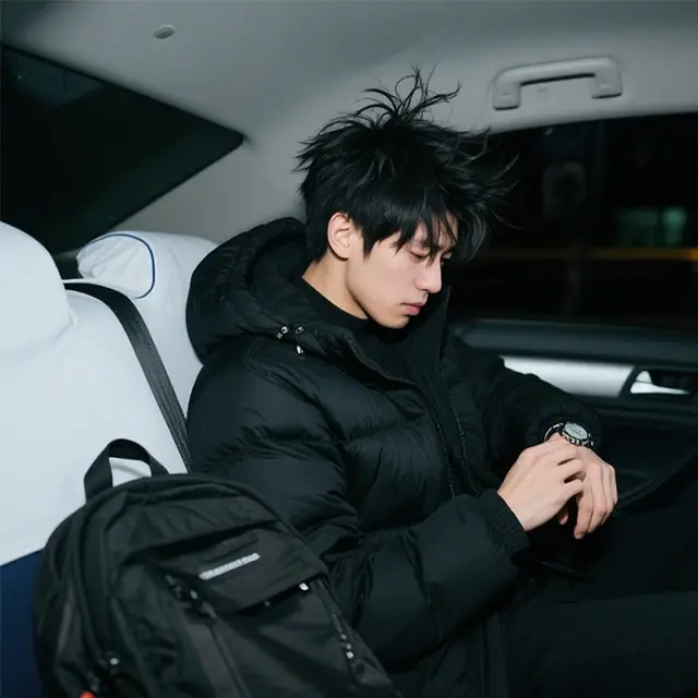 Beslocosmetics OEM Dry Shampoo Rushing to work, messy hair,Need a quick-fix hair styling product
